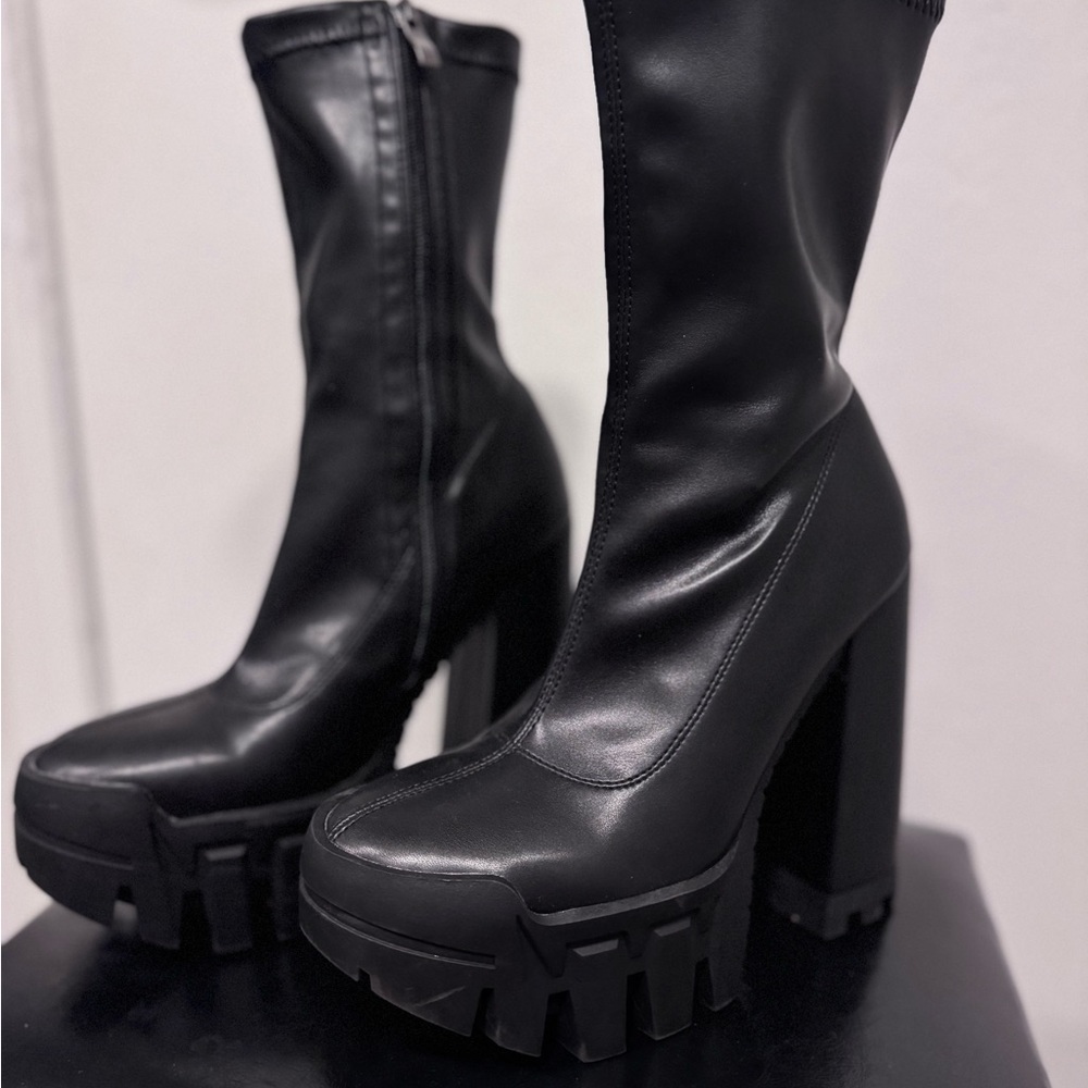 Azalea Wang Dragonete Chunky Boots